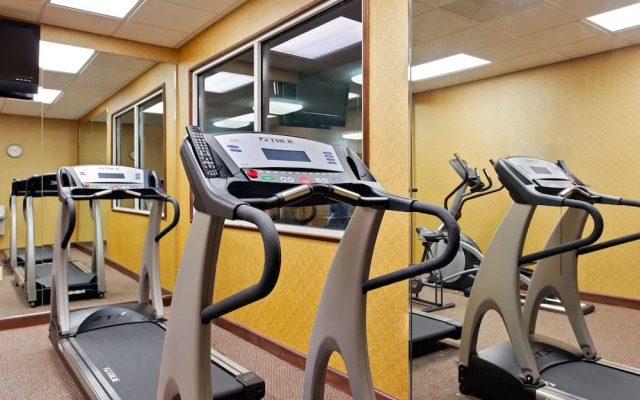 Holiday Inn Express & Suites Malvern