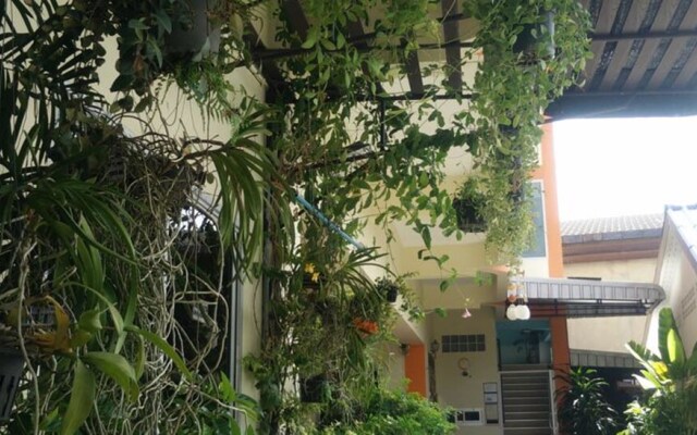 Promplace Residence