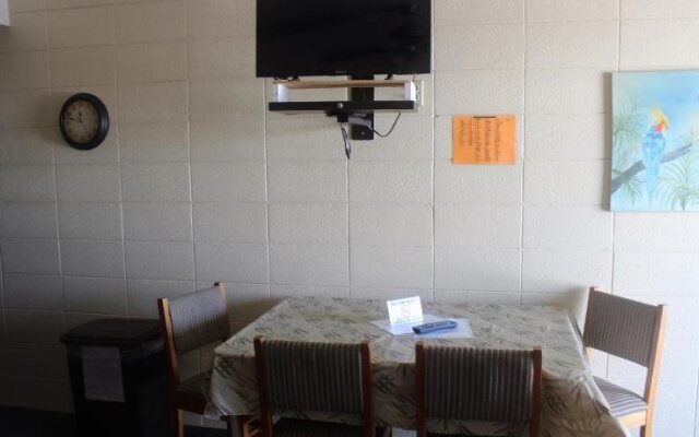 Sand Dollar Motel