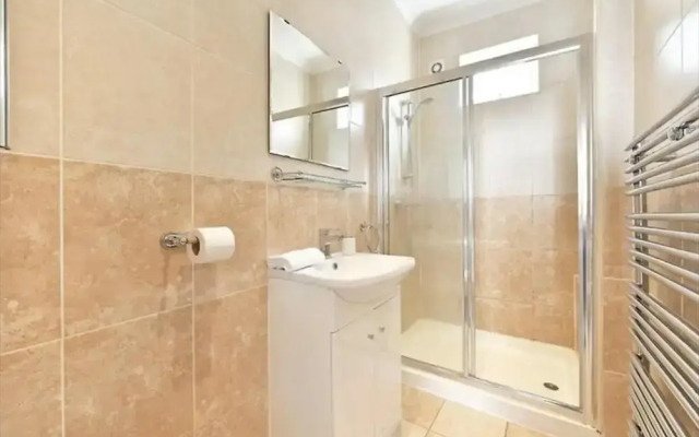 Captivating 1-bed Apartment in London