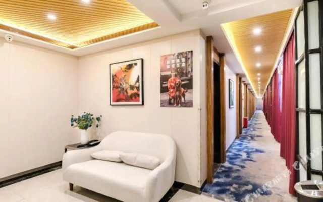 Hongguo Hotel (Zhengzhou Guomao 360)