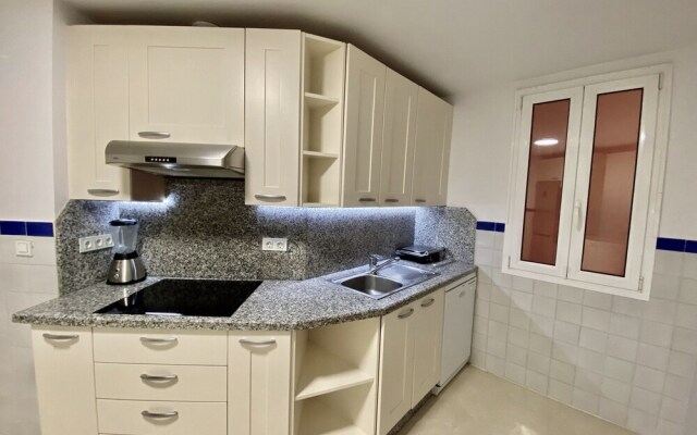Sotogrande Puerto Luxury Apartment