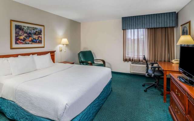La Quinta Inn & Suites by Wyndham Nashville Franklin