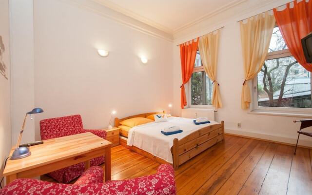 Gaestezimmer am Hansaplatz