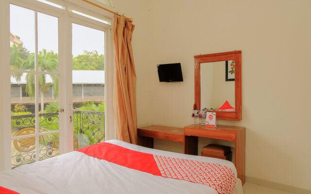 OYO Life 414 Loji Rejo Guest House