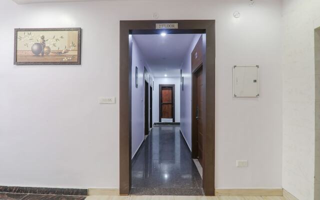 Fabhotel The Crestelia