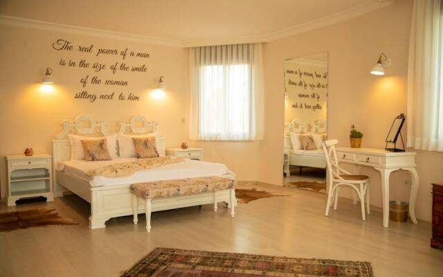 Teddy Luxury Alaçatı