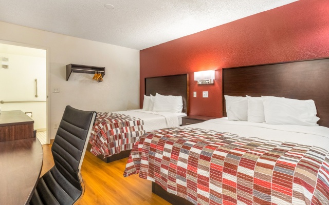 Red Roof Inn Phoenix - Midtown - Image 7