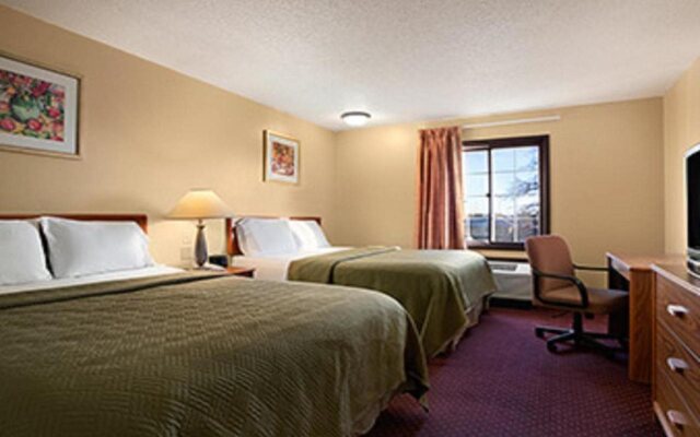 Travelodge Inn & Suites - Muscatine