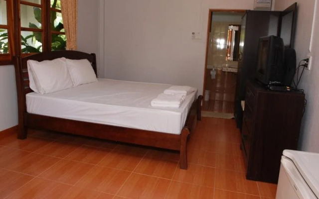 Laemsing Pachaba  Resort