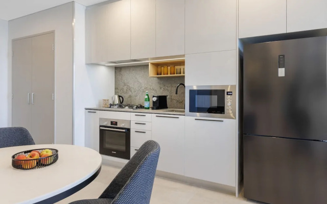 Meriton Suites George Street, Parramatta