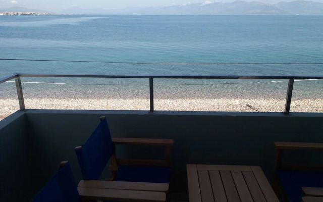 Stavento beach front suites