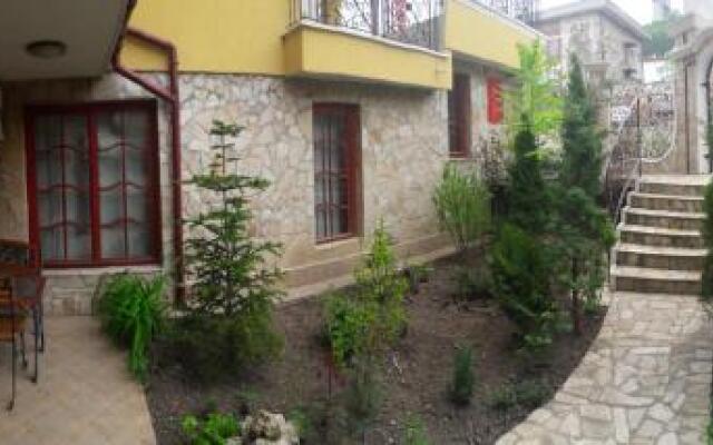 Hotel Rai Shumen
