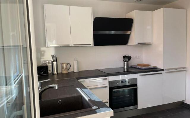 Magnifique appartement climatisé de 87m², à 100m de la plage