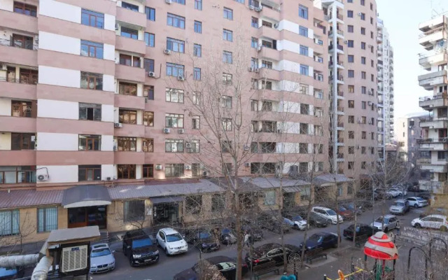 2Bd1Bath Pushkin ave 58 2ndfloor next to church.