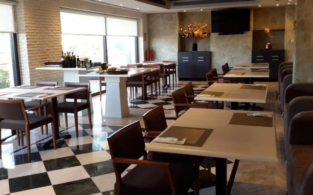 Avent Verahotel