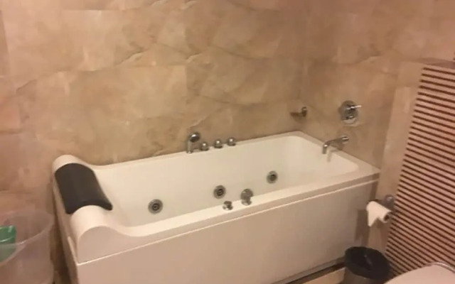 Shiva Oasis Resort