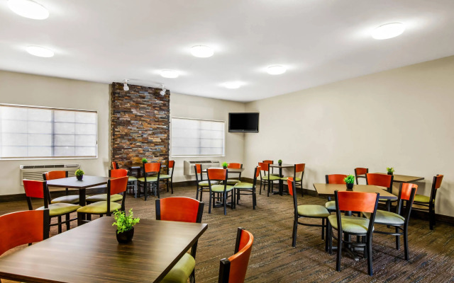 Quality Inn & Suites Vail Valley