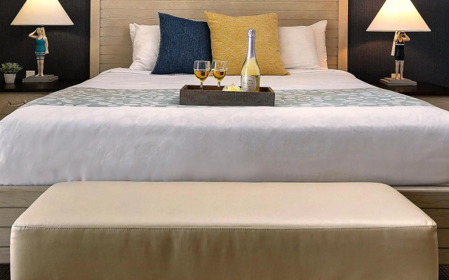 Pismo Lighthouse Suites