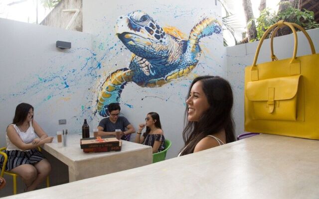 Hostel Tropico 20º OceanFront