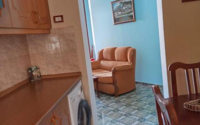 Twins Villa Mangalem
