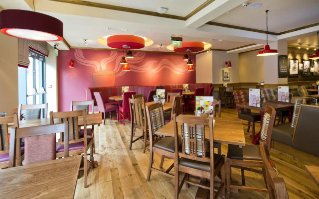Premier Inn Bristol Cc - Lewins Mead