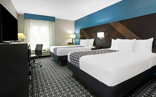 La Quinta Inn & Suites by Wyndham Sulphur Springs