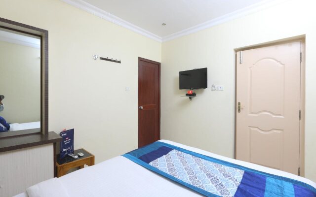 OYO 1054 Hotel AVNB Towers
