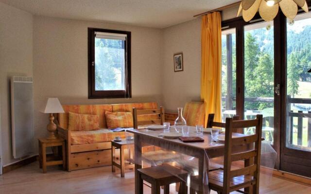 Appartement Risoul, 2 pièces, 5 personnes - FR-1-330-79