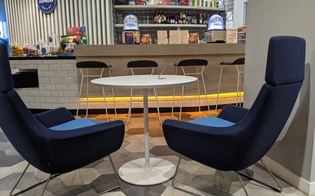 Holiday Inn Express Paris - Velizy, an IHG Hotel