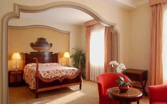 Hotel Husa Fornells Park