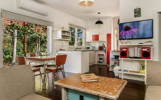 Frankies Beach House