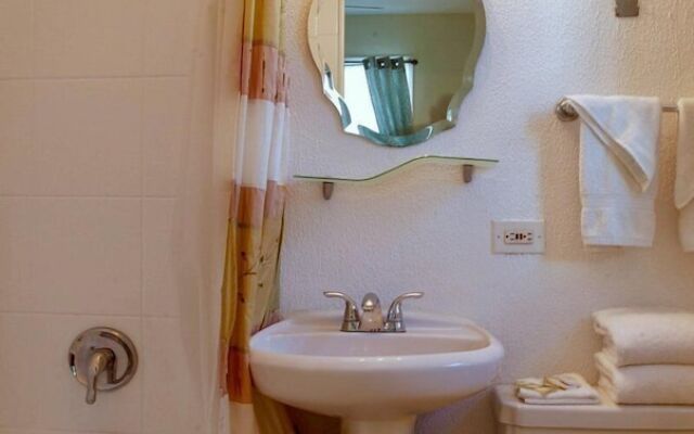 Baltic Hotel Miami Beach