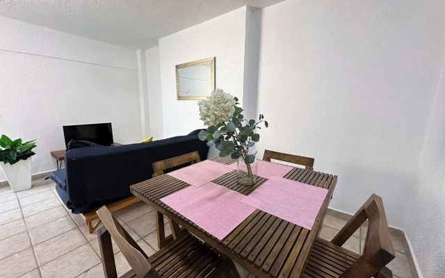 Moderno depto. equipado 2 rec  parking