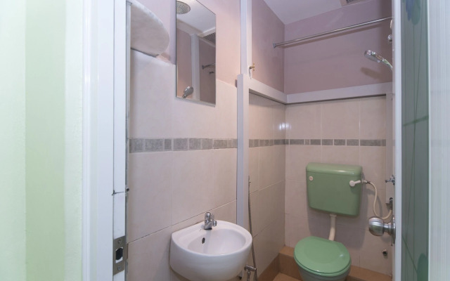 Hotel O Rafik Ali Motel