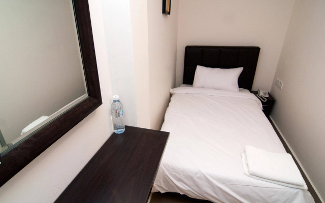 Hotel A-One