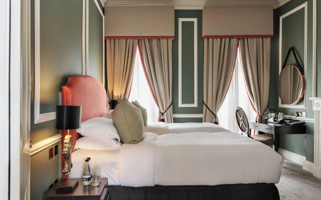 Montagu Place Hotel