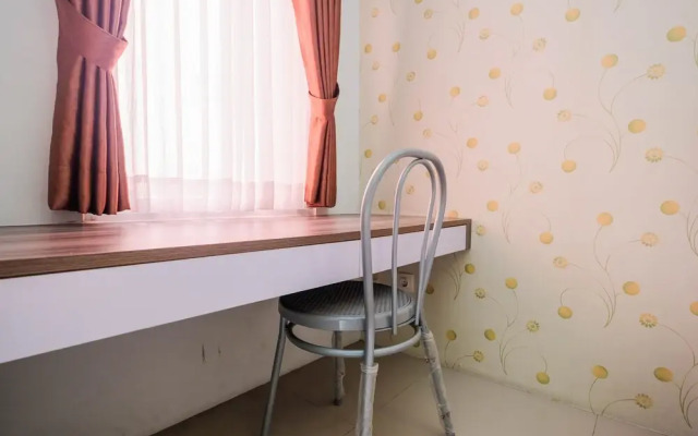 Minimalist Tamansari Mahogany Studio Apartment with City View