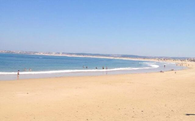 Apartment with One Bedroom in Peniche, with Terrace And Wifi - 400 M From the Beach