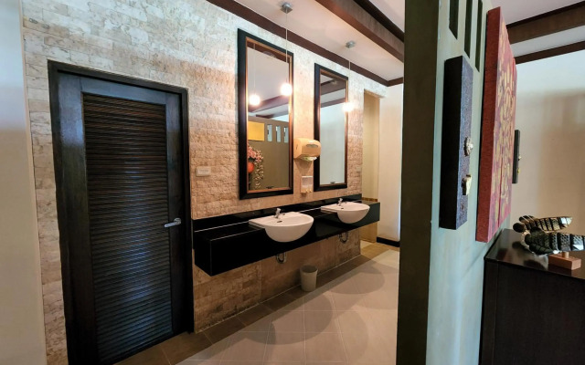 Lanta Mermaid Boutique House