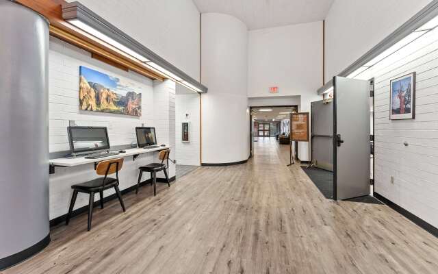 Ramada by Wyndham Cedar City