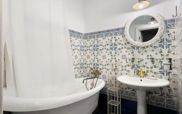 Апартаменты на улице Кременчугская 13к1