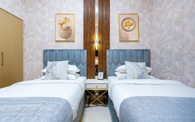 GLOBALSTAY. Creek Horizon Tower 2