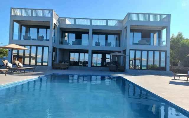 Room-villa Bluu at the Beach