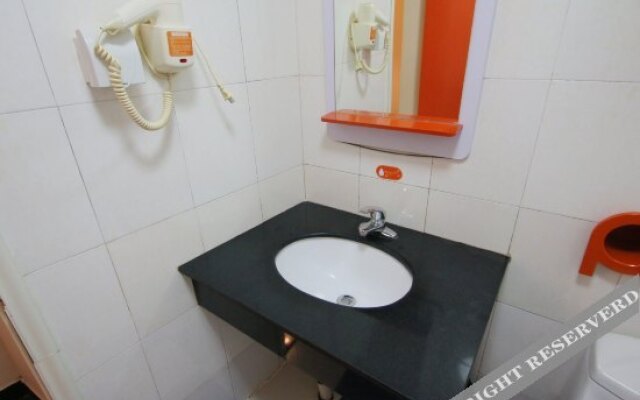 Pod Inn Shanghai Waitan Guangdong Road