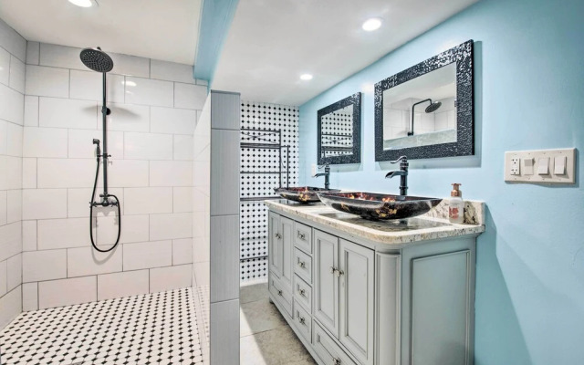 Decatur Apartment w/ Tennis Court ~ 11 Mi to ATL