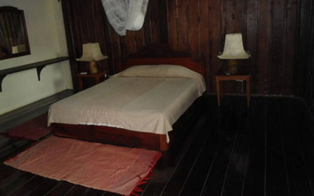 Sayo Naga Guesthouse