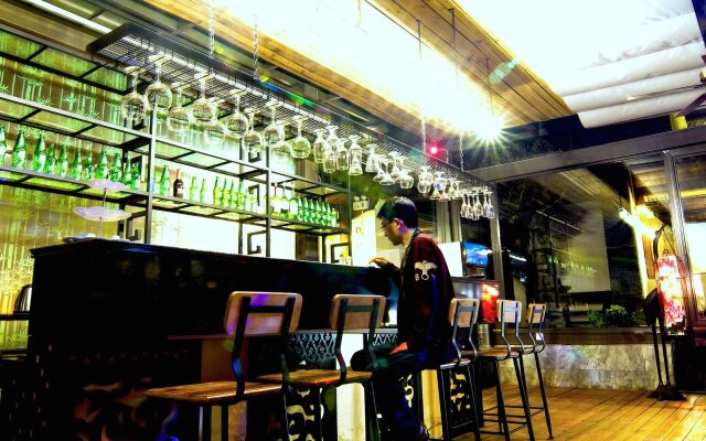 Huamei Club Lijiang