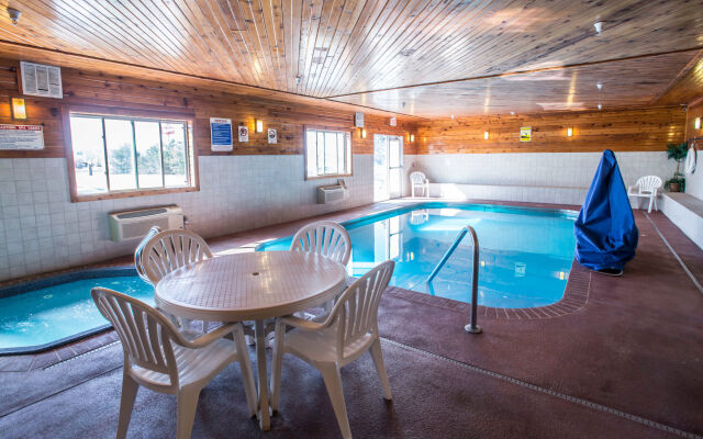 Sleep Inn & Suites Hays I-70