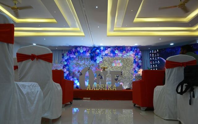 Hotel Hibiscus Tree- Bachupally